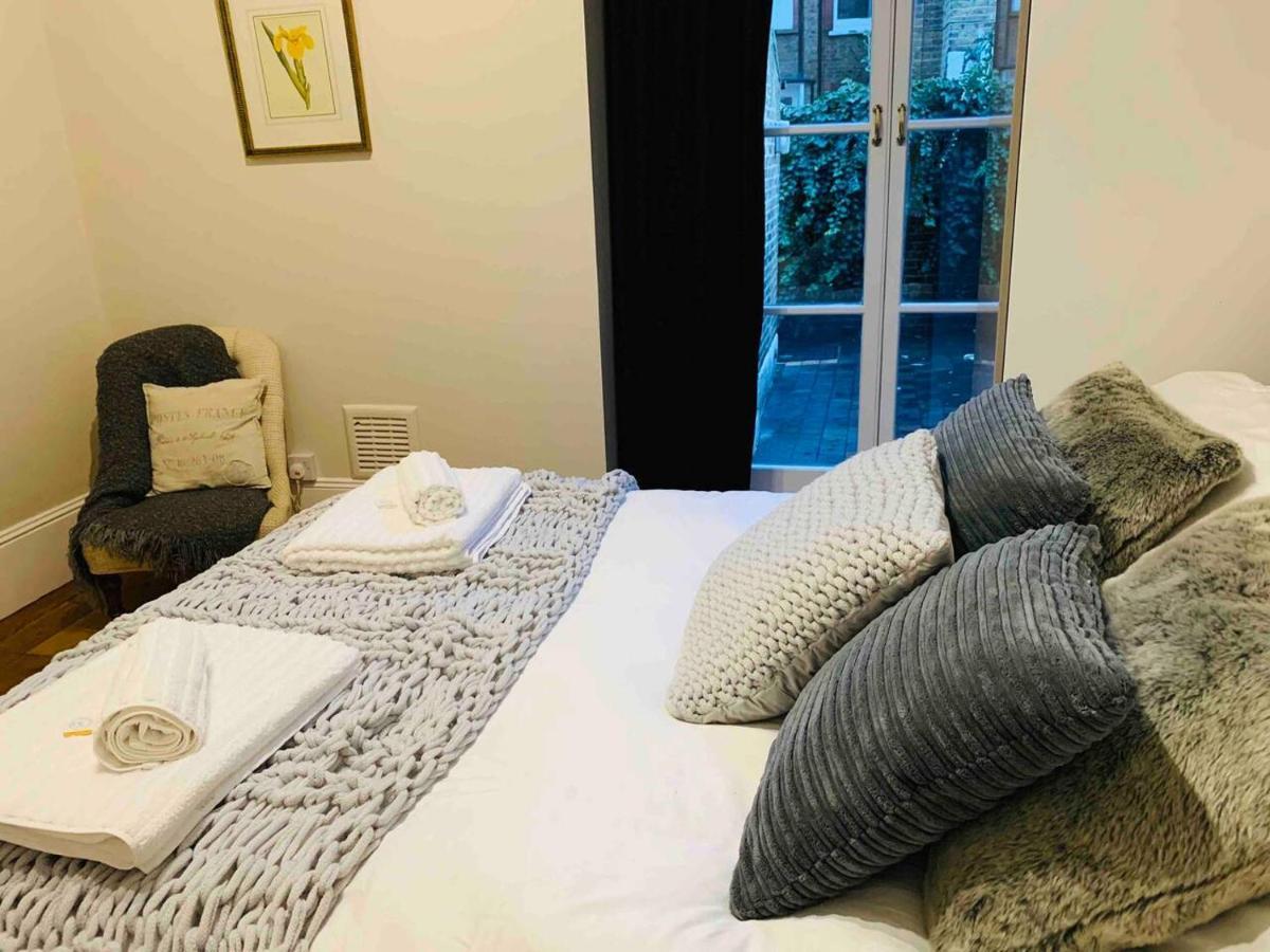 Luxury Fulham Flat With 5* Touches Nr River Thames Лондон Екстериор снимка